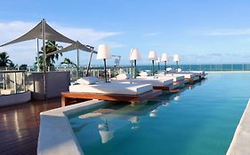 Setai Yacht Garden - By Almare Flats